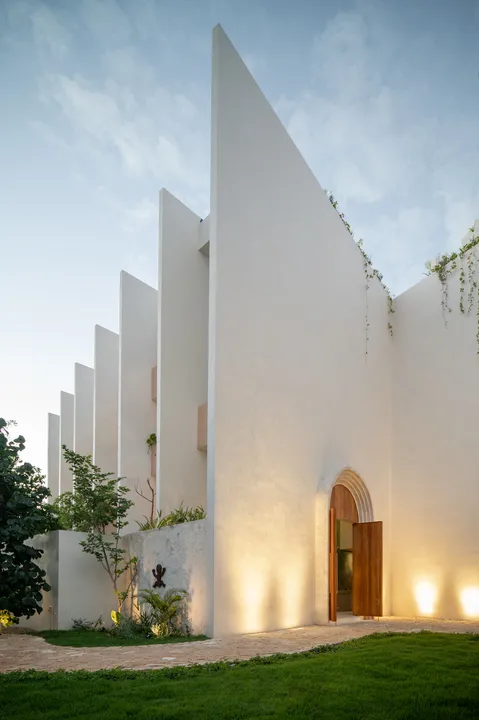 Bacab: Studio and 1-bedroom condos for sale in La Veleta, Tulum