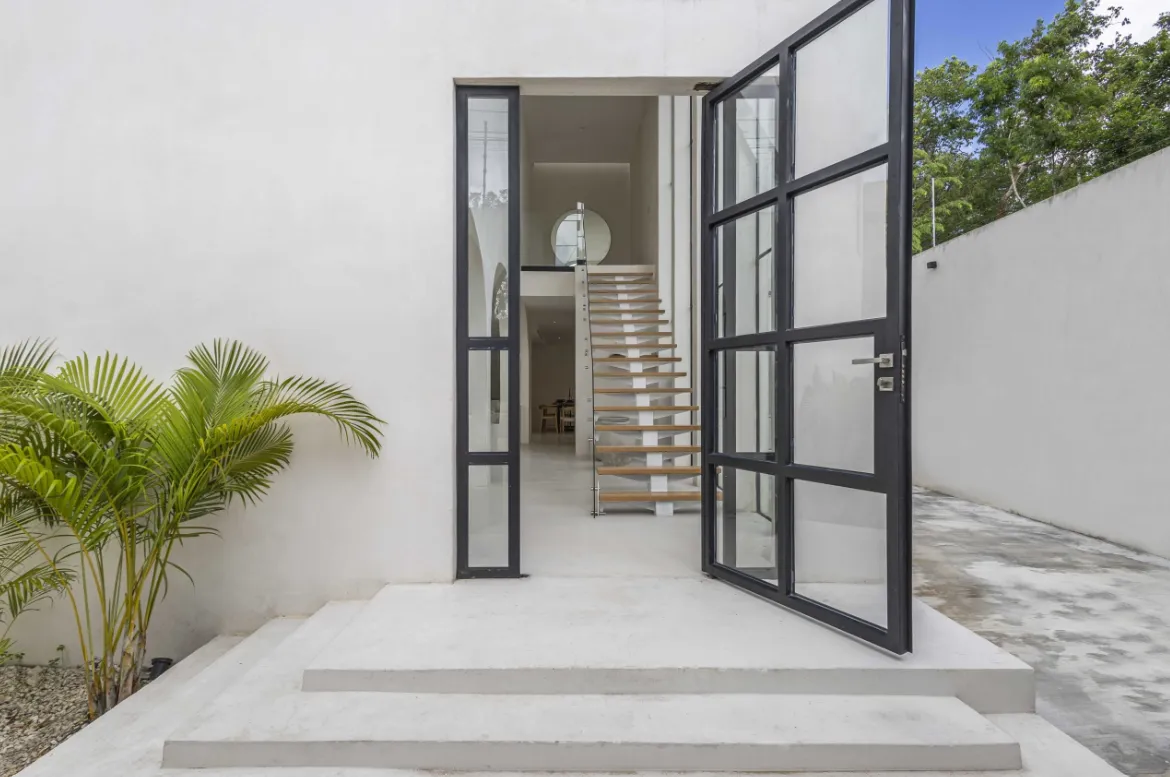Casa Prim: 4-Bedroom Villa with Pool in Region 15, Tulum