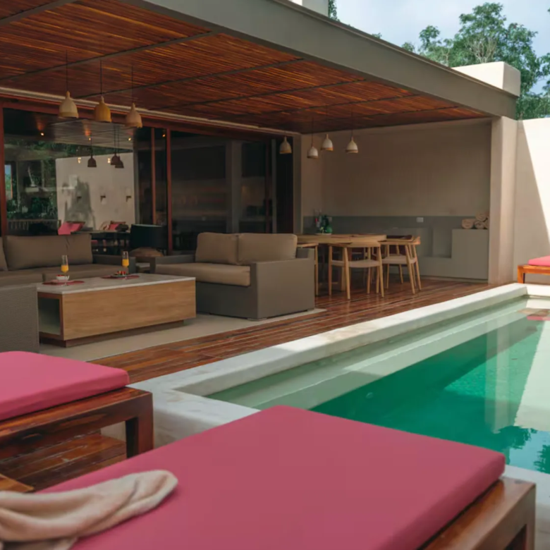 Casa Rossa: 4-Bedroom Villa by Guillermo Alcocer in Holistika, Tulum