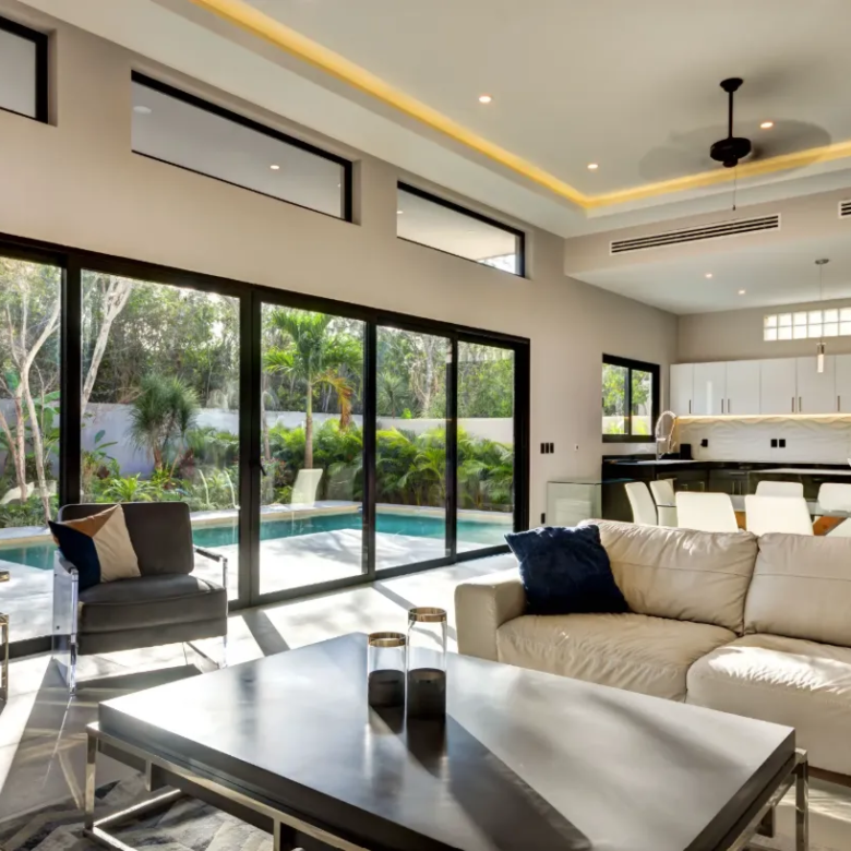 Casa Bindi: 3-to-4-Bedroom Villa in Región 15, Tulum