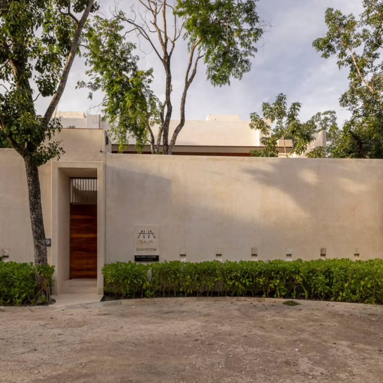 Casa Rossa: 4-Bedroom Villa by Guillermo Alcocer in Holistika, Tulum