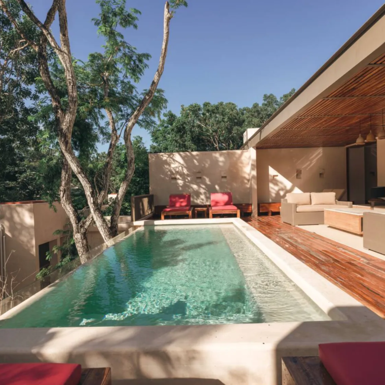 Casa Rossa: 4-Bedroom Villa by Guillermo Alcocer in Holistika, Tulum