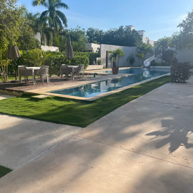 Three-Bedroom House for sale in Bosques de Bambú, Playa del Carmen