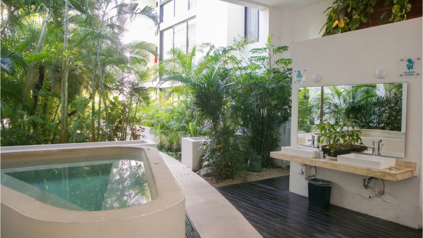 Anah Suites Playa del Carmen: 2-Bedroom Condo in Gonzalo Guerrero