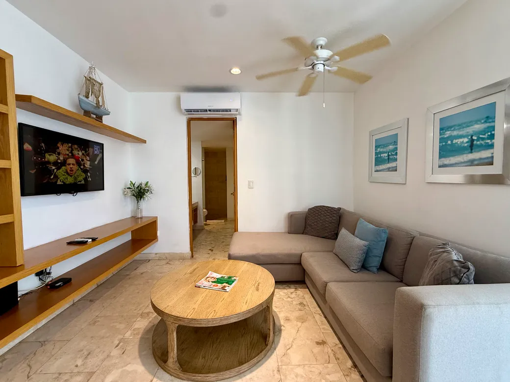 Anah Suites Playa del Carmen: 2-Bedroom Condo in Gonzalo Guerrero