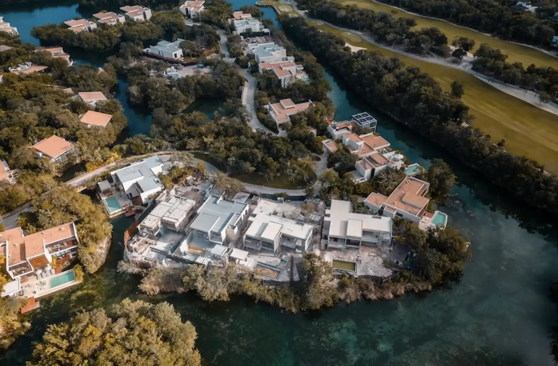 Mayakoba Real Estate