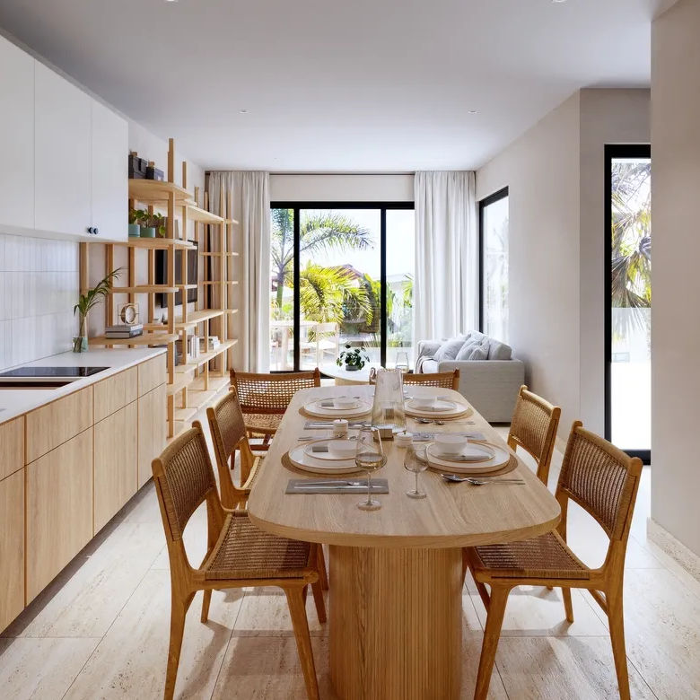 Solar Midtown Playa del Carmen: Hotel-Managed Studios & Condos