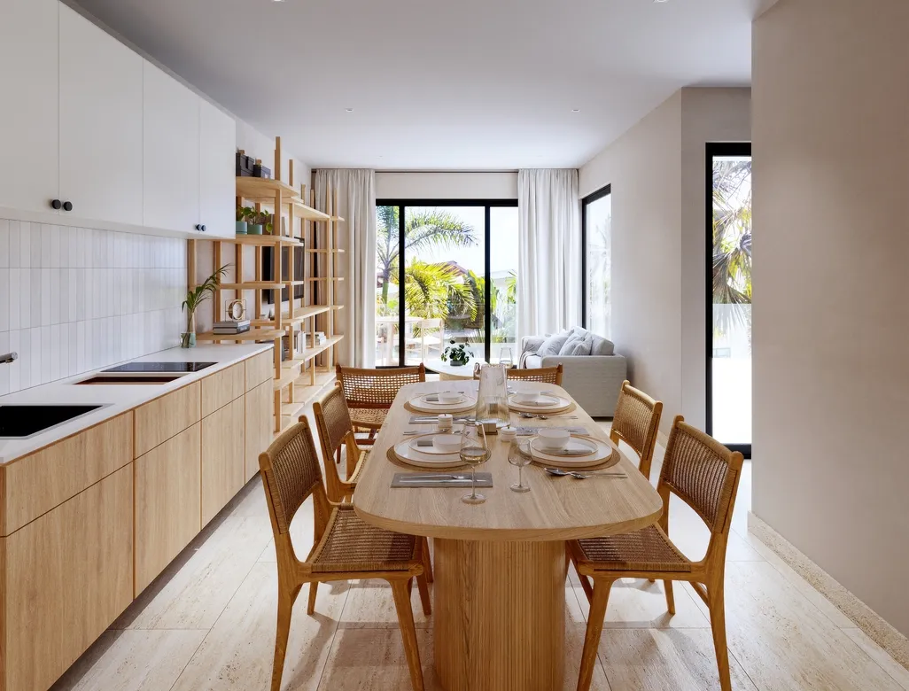 Solar Midtown Playa del Carmen: Hotel-Managed Studios & Condos