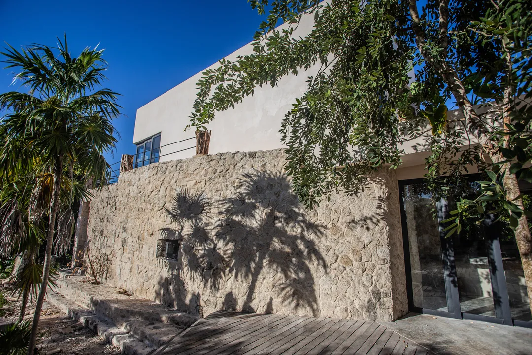 Villa La Grieta: Architect-Designed Akumal Estate with Two Pools