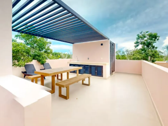 Rooftop pergola at Edena 94, Edena community, Tulum