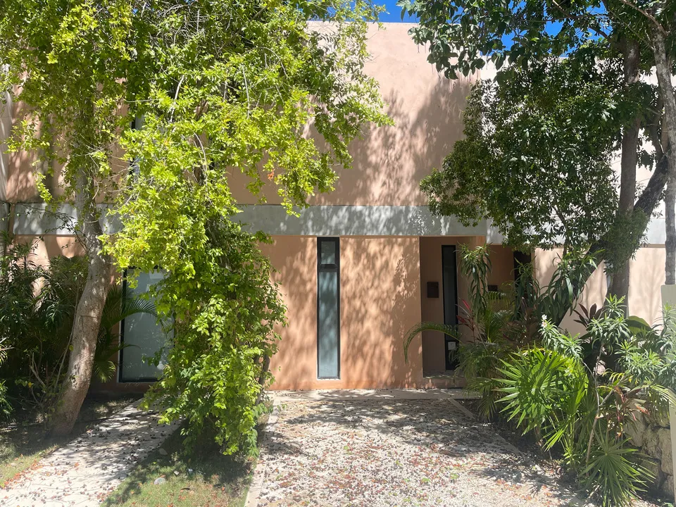 Edena 31, Tulum: 2-Bedroom Townhouse with Extended Pool