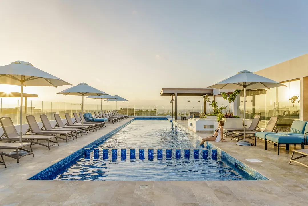 ipana-playa-del-carmen-rooftop-pool Rooftop pools at Ipana, Downtown Playa del Carmen