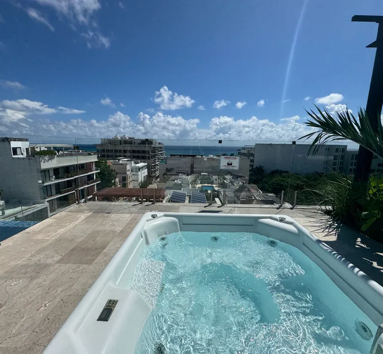 Menesse Coco Beach, Playa del Carmen: Studio Condo