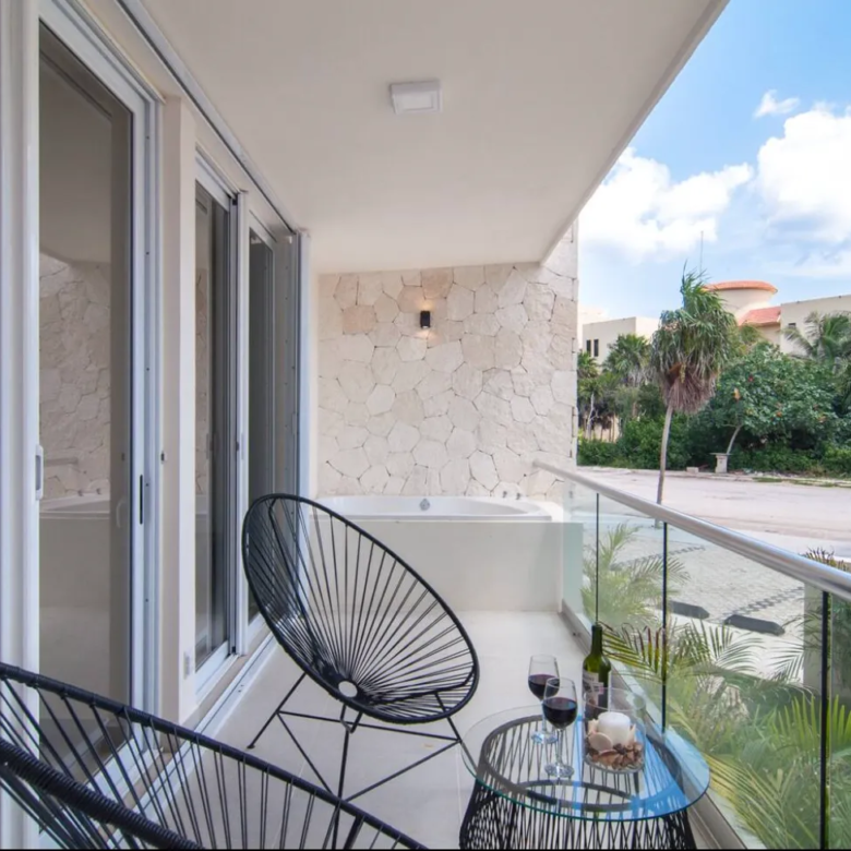 Santamar 2-Bedroom Lock-Off Condo in Akumal