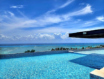 Rooftop pools and bar at Singular Dream Playa del Carmen