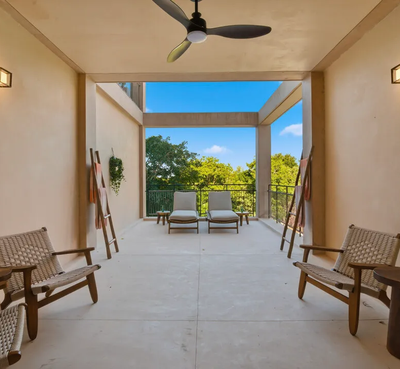 The Village Corasol 3-208: 2-Bedroom Condo, Playa del Carmen