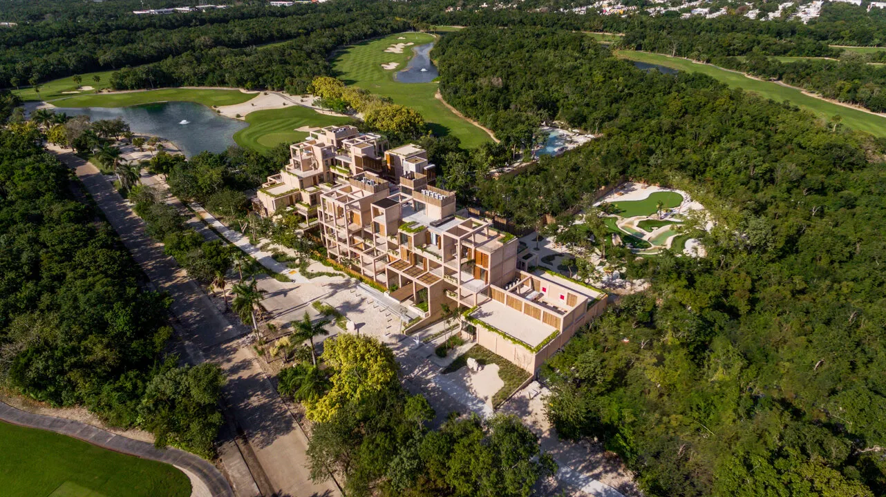 The Village Corasol 5-404: 2-Bedroom Condo, Playa del Carmen