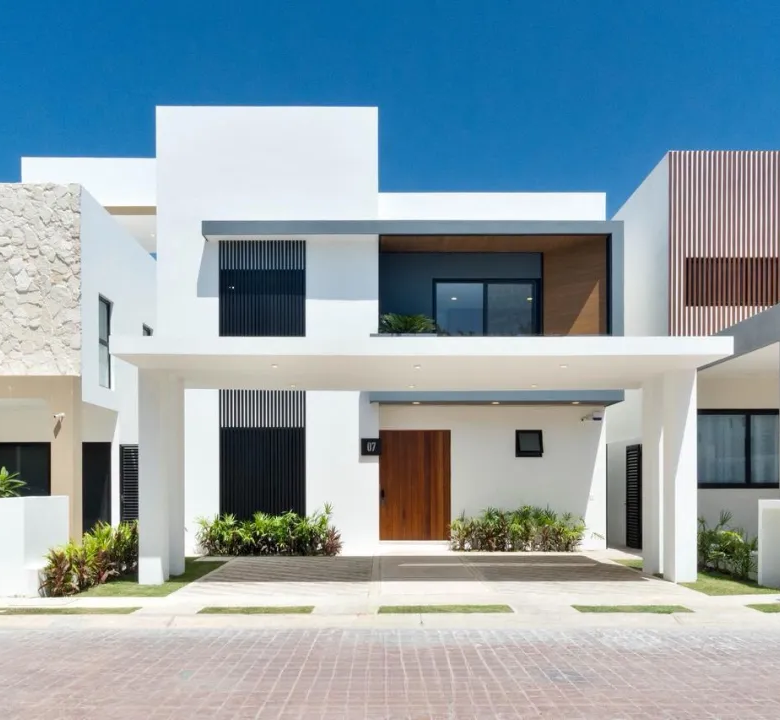 3-Bedroom Pool Villa in Vía Cumbres, Cancún
