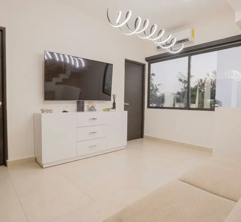 3-Bedroom Villa in El Encuentro, Playa del Carmen