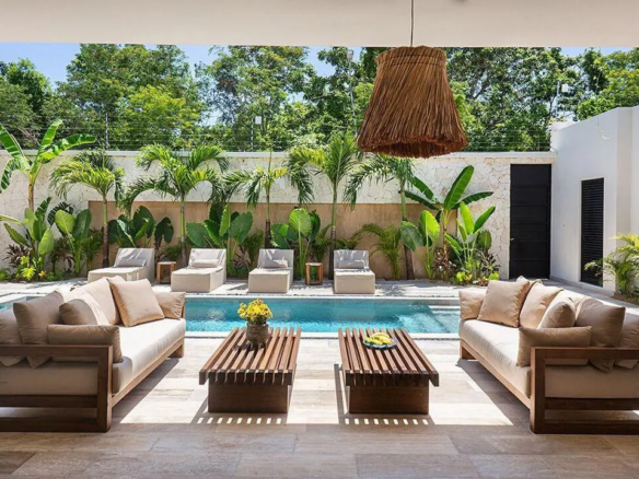 Private pool and garden terrace at the Centro Tulum villa