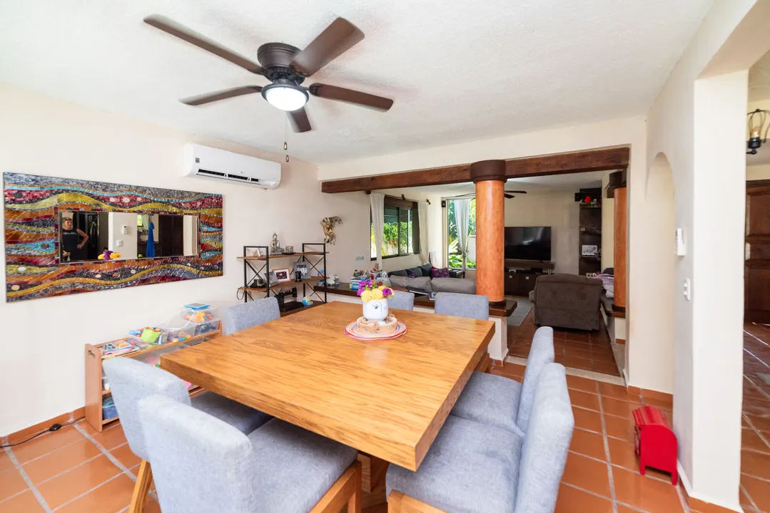 5-Bedroom Villa with Pool in Paseos del Mar, Cancún