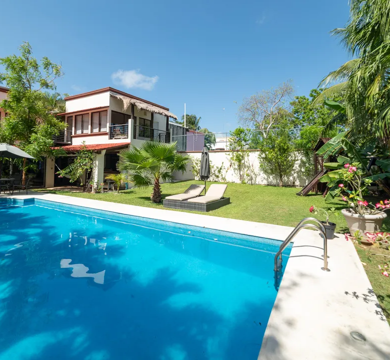 5-Bedroom Villa with Pool in Paseos del Mar, Cancún