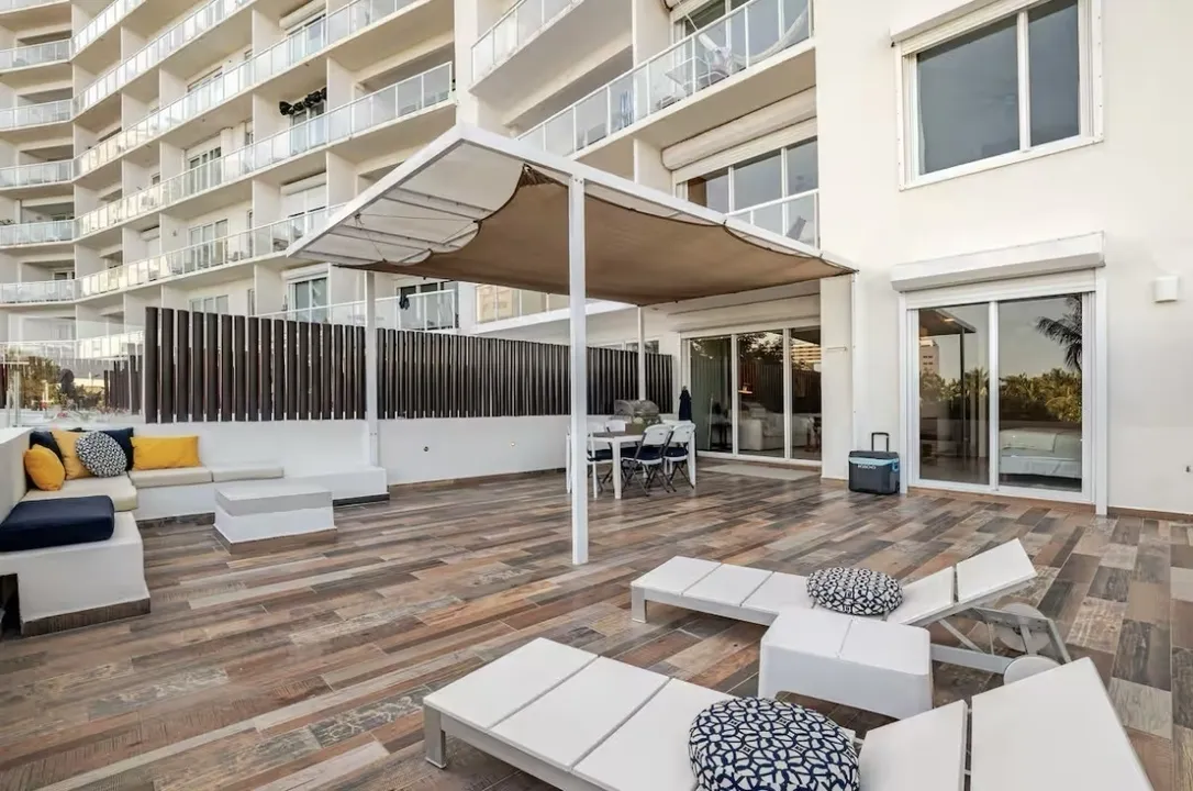 Amara 2-Bedroom Beachfront Condo in Cancún