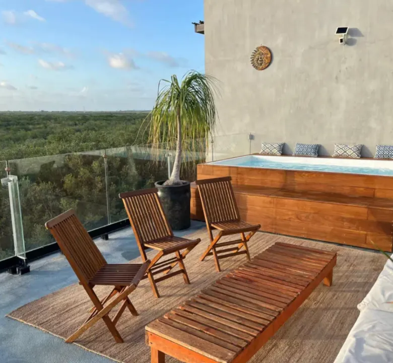 Antal: 3-Bedroom Oceanfront Residence with Private Rooftop in Tankah Bay, Tulum