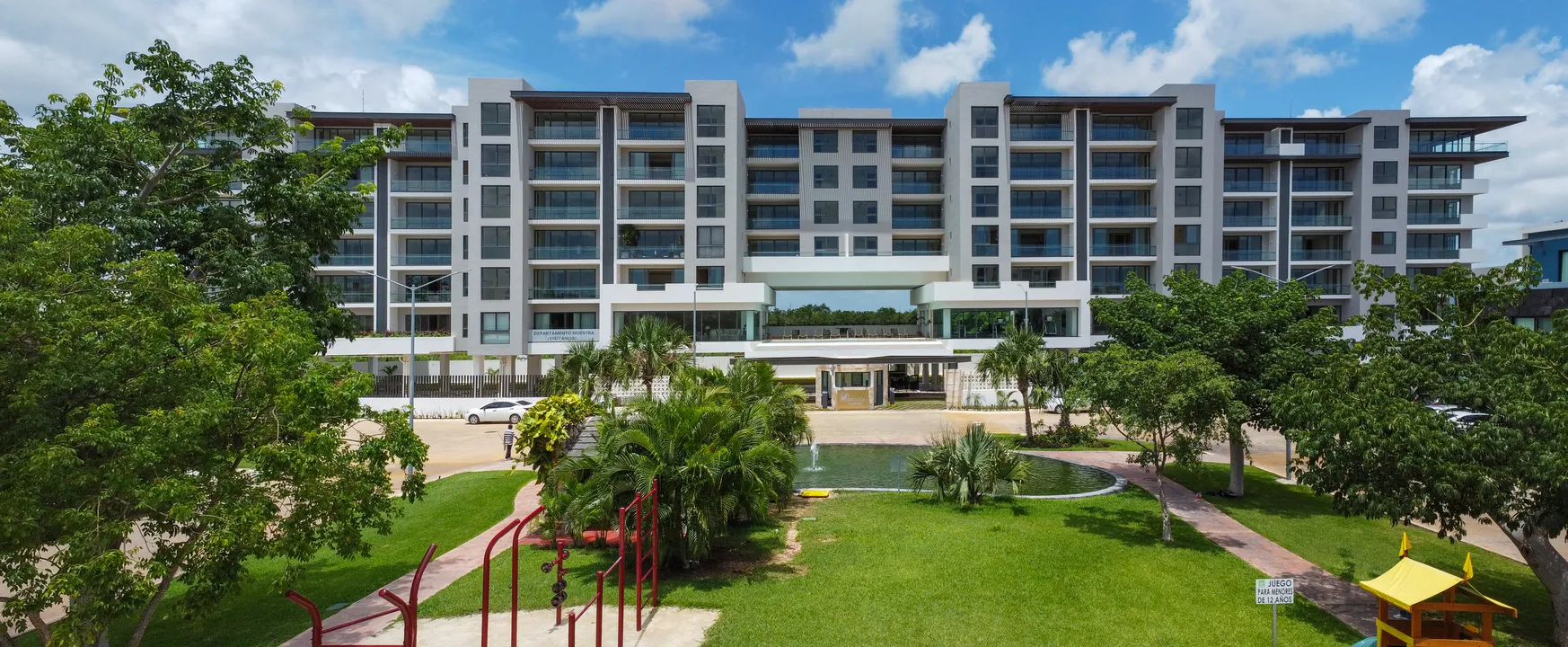 Arbolada Towers 2 and 3 bedroom condo building in Cancún