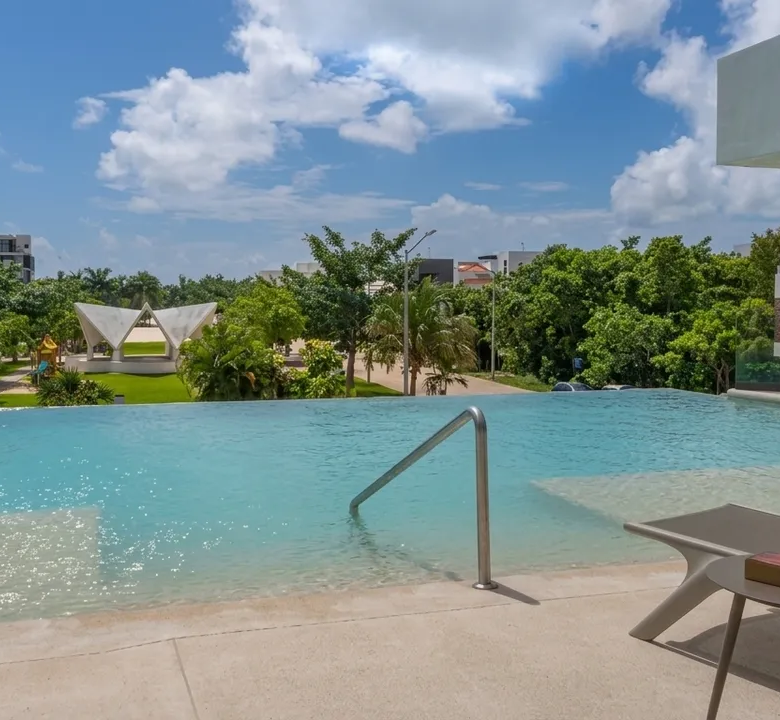 Arbolada Towers 2 and 3 Bedroom Condos in Cancún