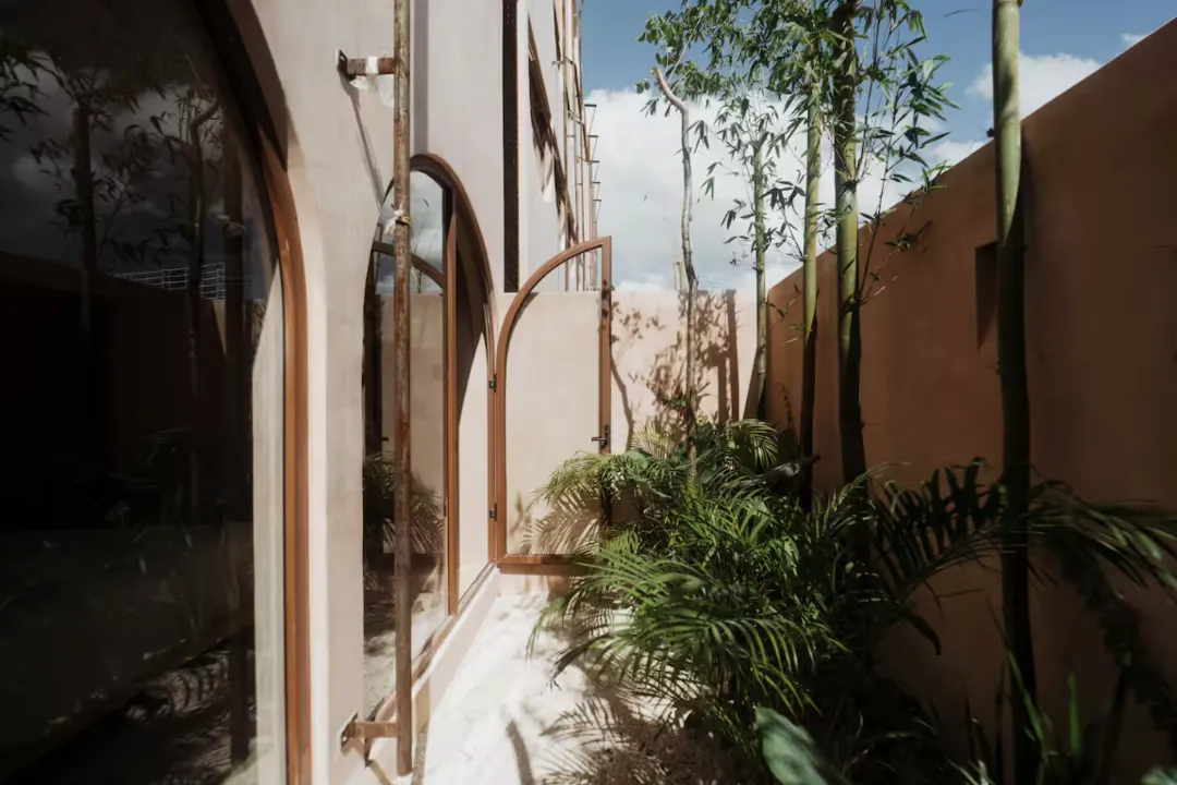 Babel: 1-Bedroom Condos in Region 10, Tulum