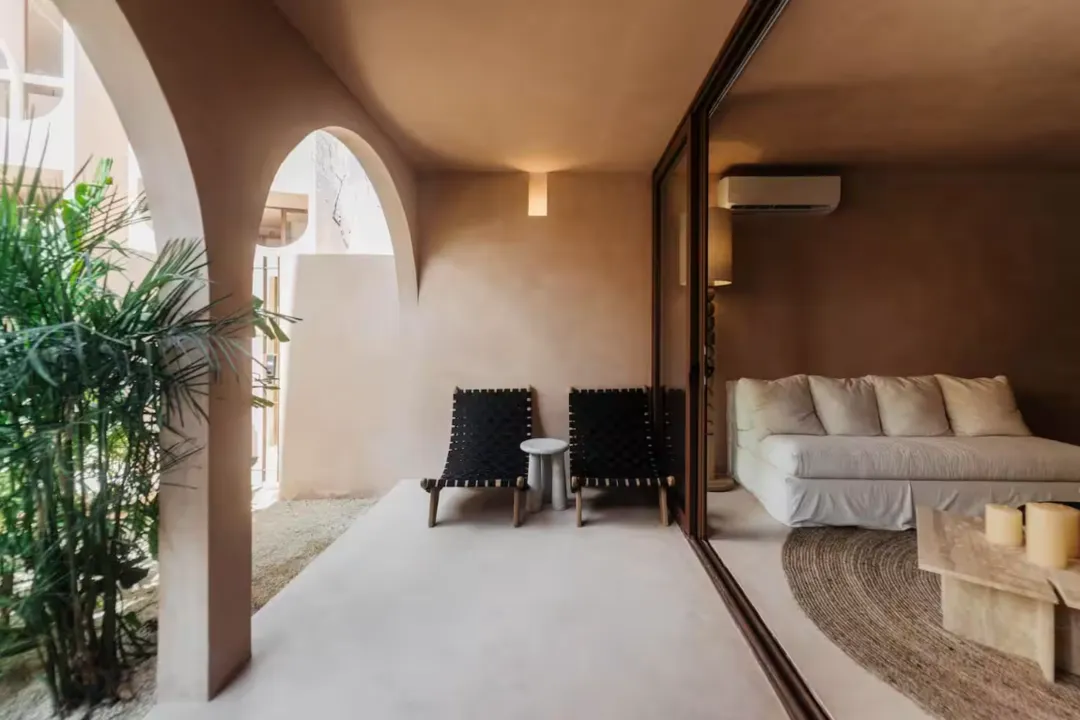 Babel: 1-Bedroom Condos in Region 10, Tulum