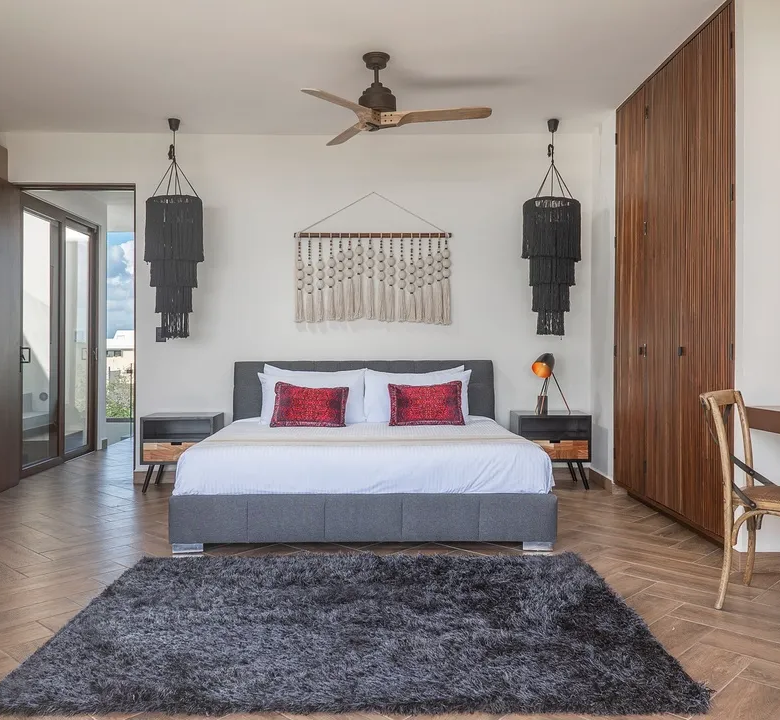 Casa Alina: Exceptional 4-Bedroom Beachfront Villa in Tankah Bay