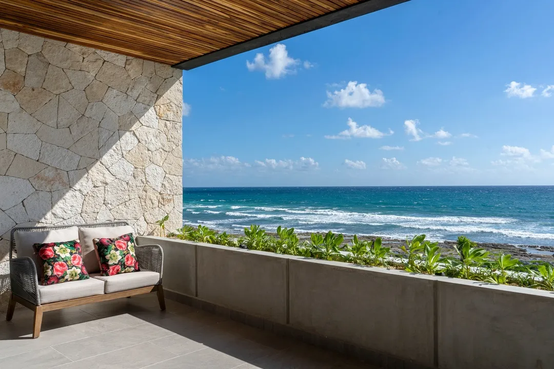 Casa Alina: Exceptional 4-Bedroom Beachfront Villa in Tankah Bay