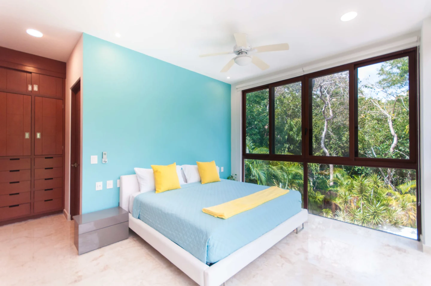 Casa Bahamas, Tulum Country Club: 3-Bedroom Villa with Heated Poo