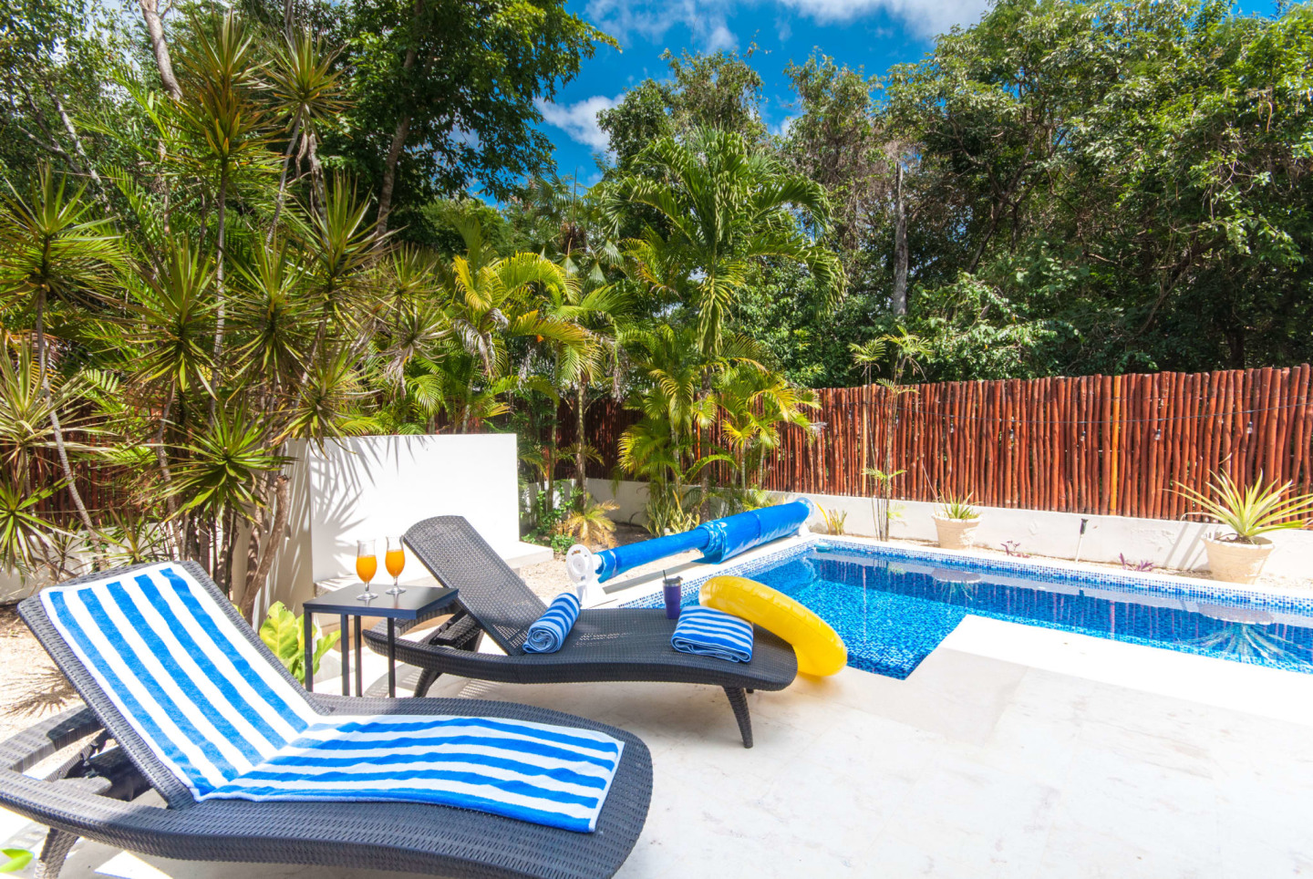 Casa Bahamas, Tulum Country Club: 3-Bedroom Villa with Heated Poo