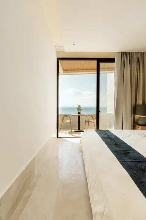 Distrito Puerto 1 and 2 Bedroom Beachfront Condos in Puerto Morelos