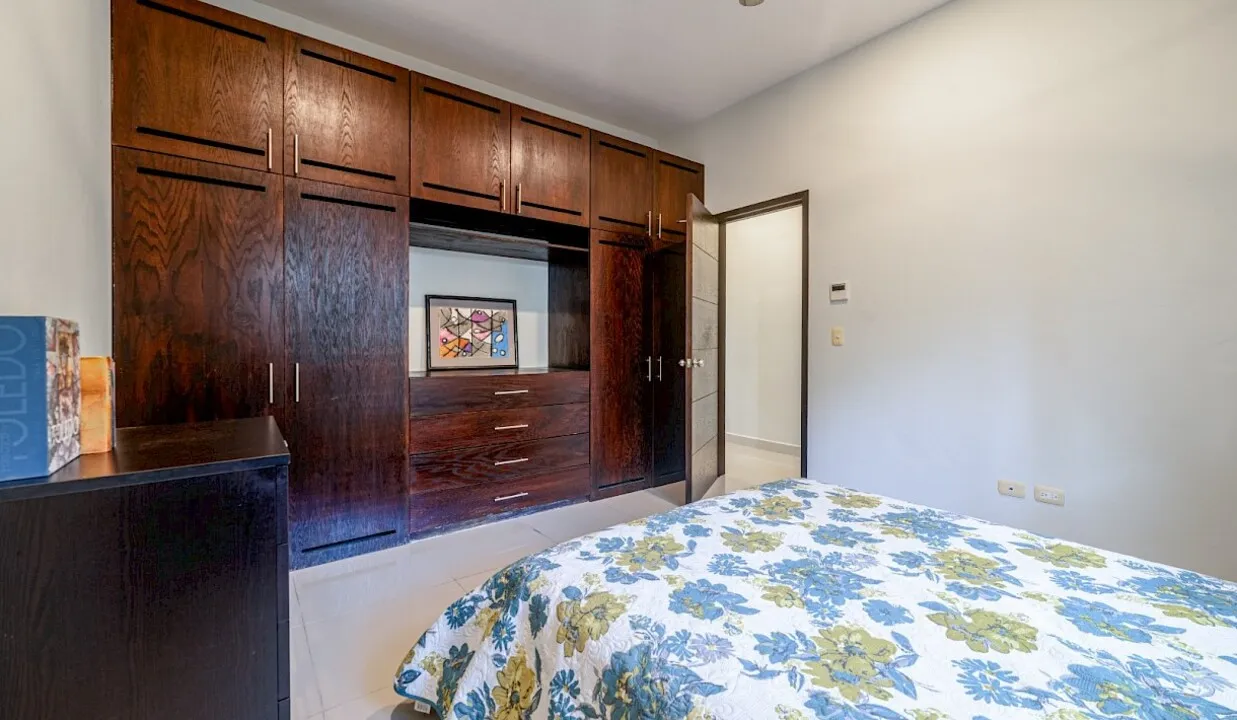 La Cima 2-Bedroom Golf-View Condo in Puerto Aventuras