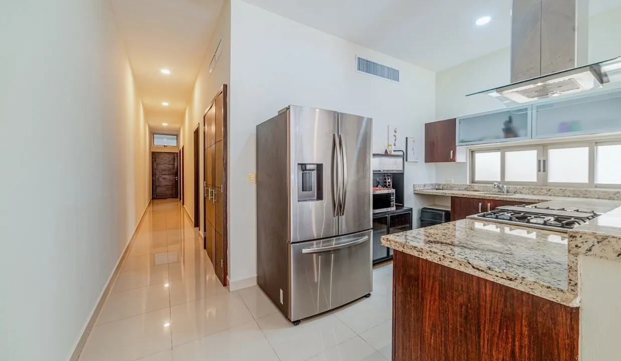 La Cima 2-Bedroom Golf-View Condo in Puerto Aventuras