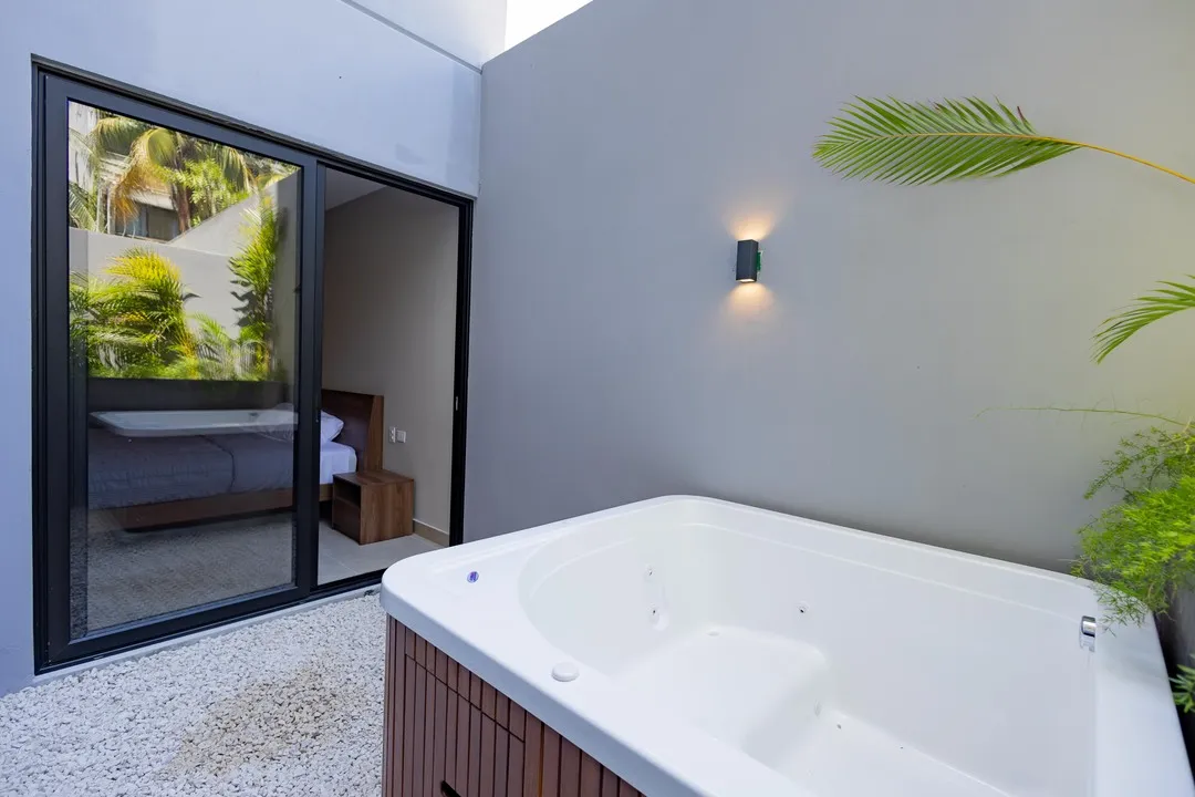Olaya: 1 & 2-Bedroom Condos in Downtown Playa del Carmen