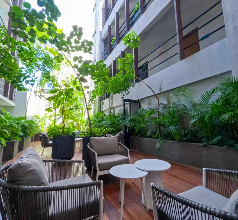 Olaya: 1 & 2-Bedroom Condos in Downtown Playa del Carmen