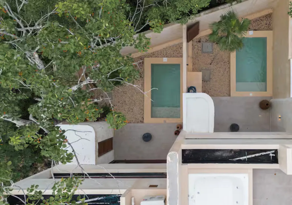 Retiro: Townhouses and Villas in La Veleta, Tulum