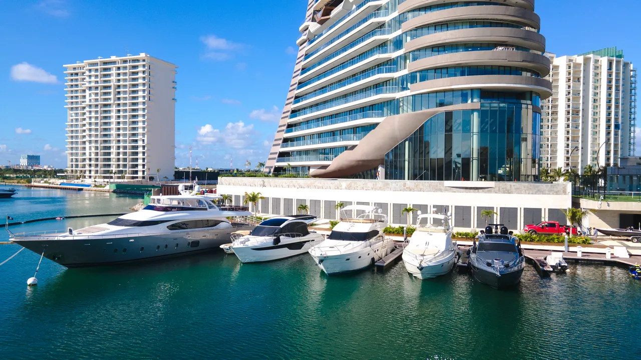 Shark Tower Puerto Cancún 2 and 3 Bedroom Lagoonfront Condos