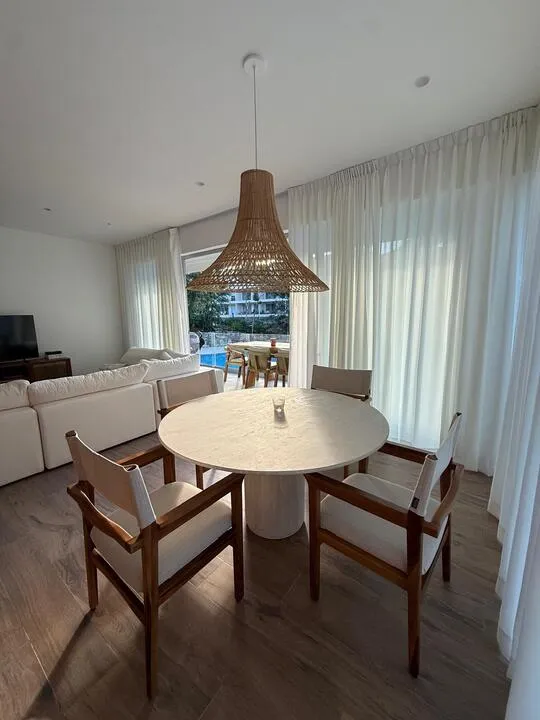 The Leaf 3-Bedroom Lock-Off Corner Condo in Playacar