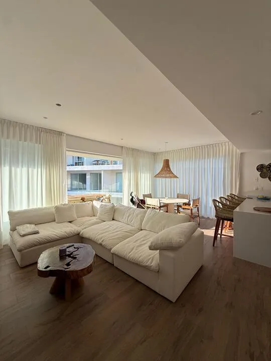 The Leaf 3-Bedroom Lock-Off Corner Condo in Playacar