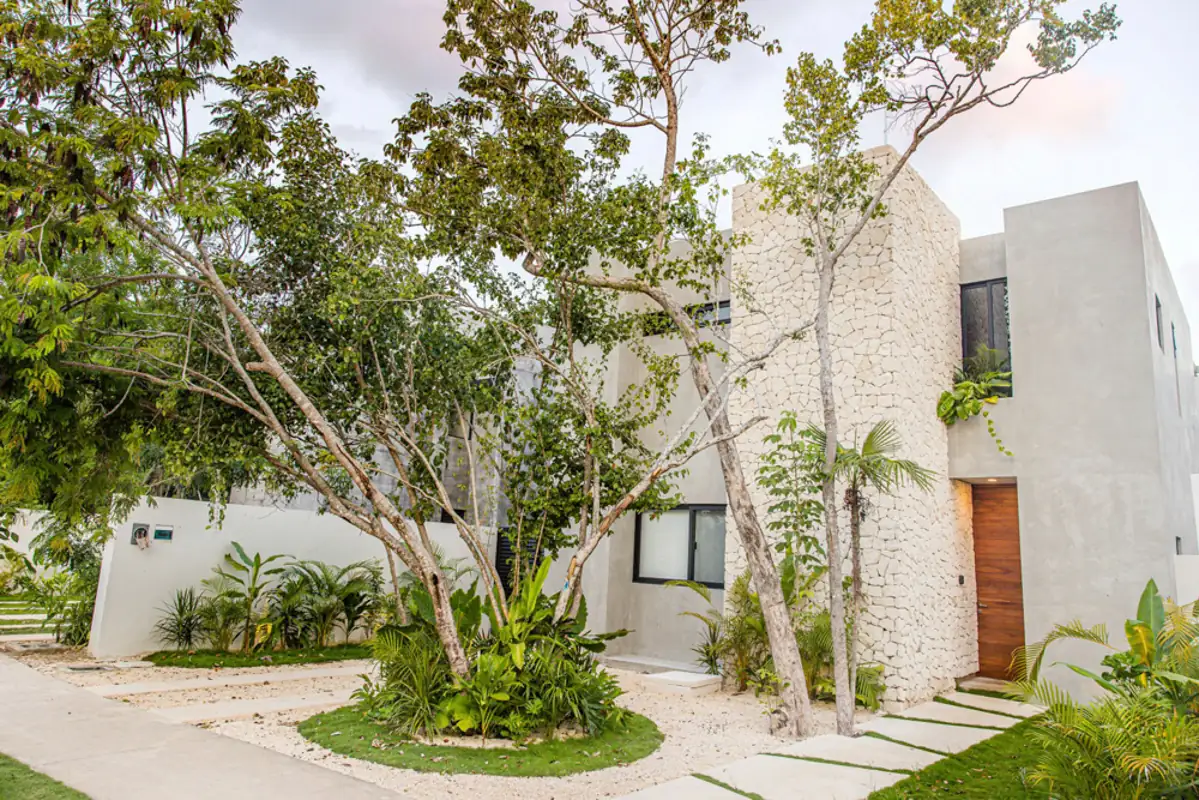 Villa 6: 5-Bedroom Villa with No HOA in Aldea Zama, Tulum