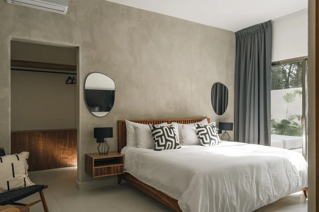 Villa Esperia: 6-Bedroom Villa in Aldea Zama, Tulum