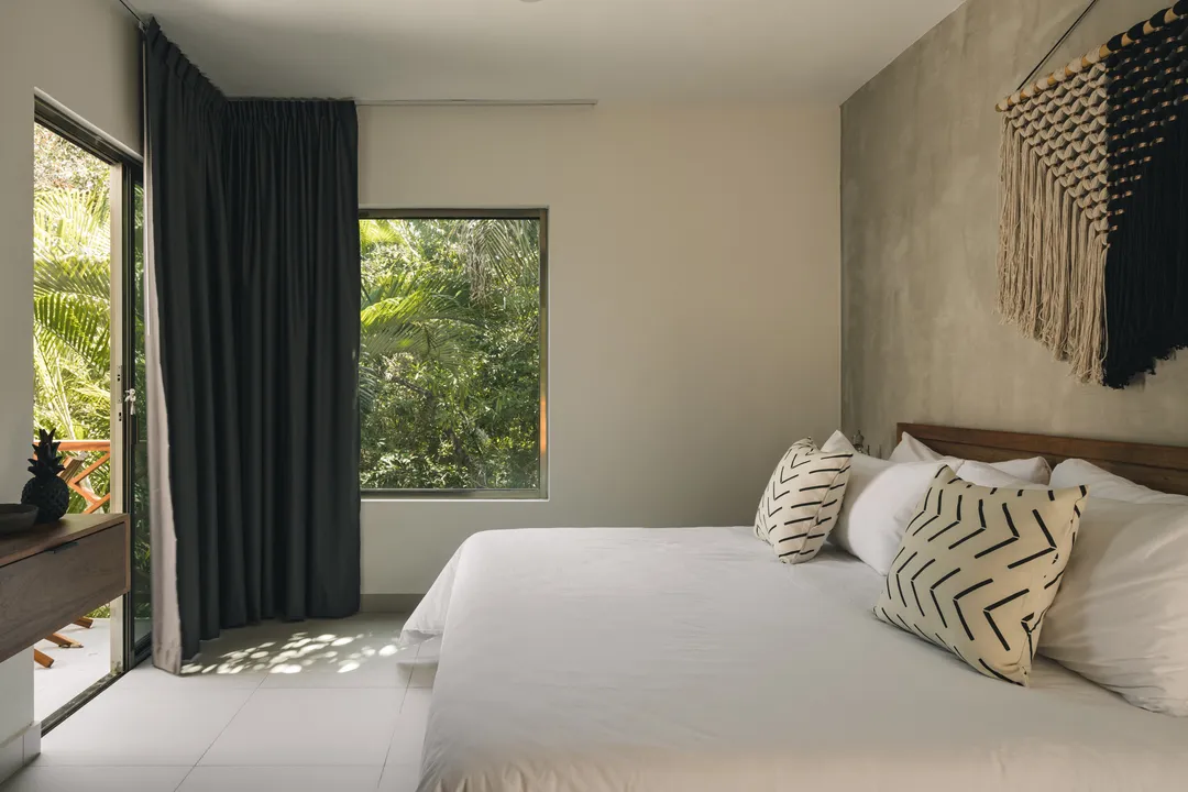 Villa Esperia: 6-Bedroom Villa in Aldea Zama, Tulum