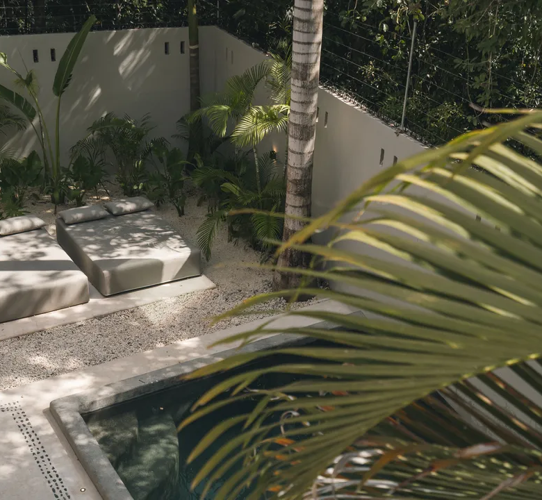 Villa Esperia: 6-Bedroom Villa in Aldea Zama, Tulum