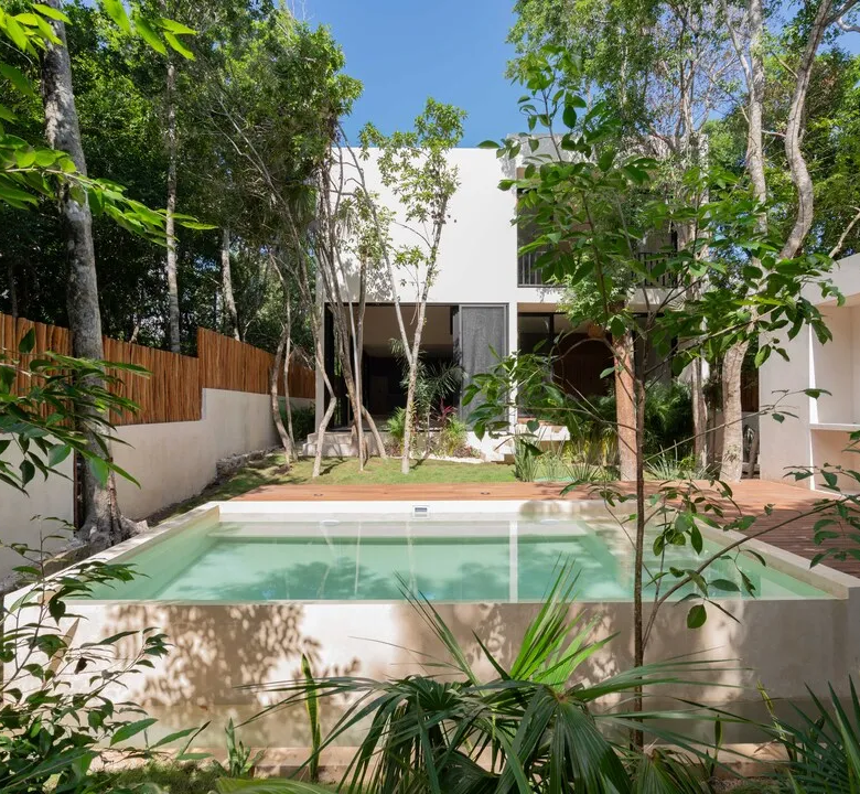 Villa Zapote 4-Bedroom Villa in Tulum Country Club